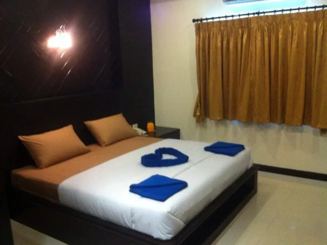 Marfru Cafe and Guest House