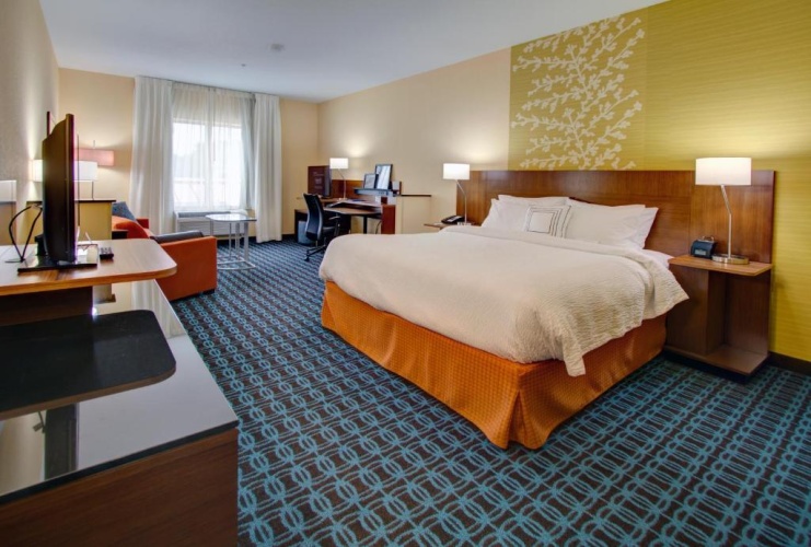 Suite with bay view
