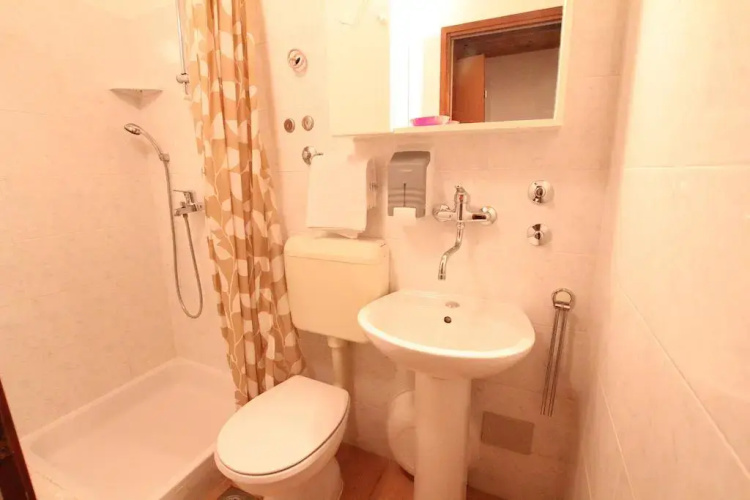 Apartments Radovan