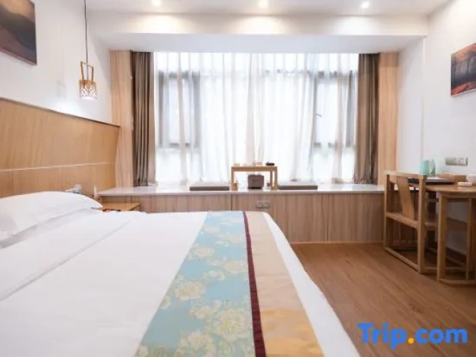 Premium Twin room
