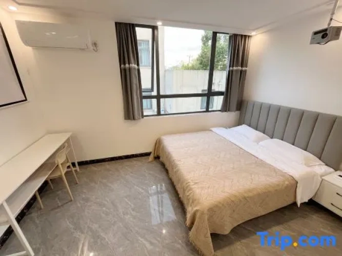 Standard Double room with river view