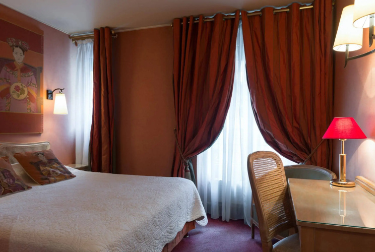 Neuilly Park Hotel