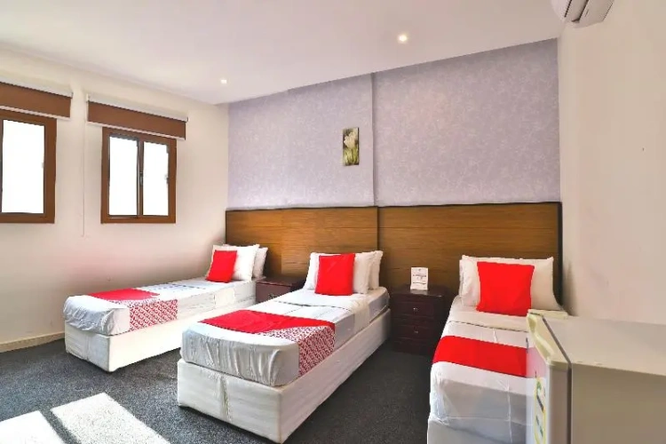 Standard Triple room