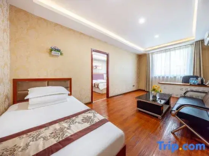 Business Family Suite