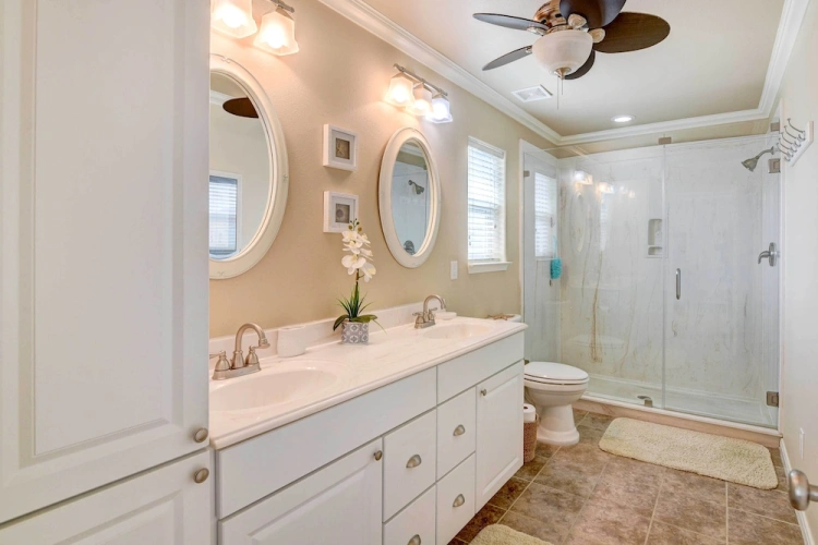 3 Bedrooms Cottage