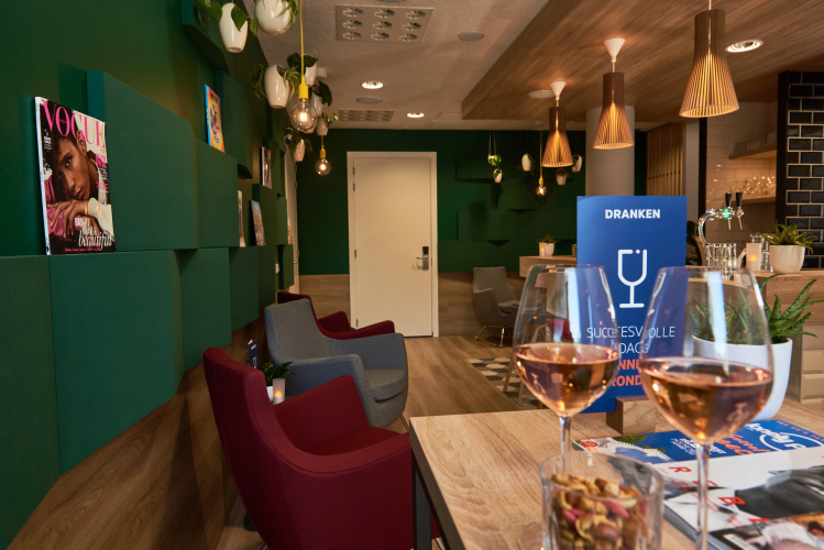 Holiday Inn Express Amsterdam-City Hall photo 23