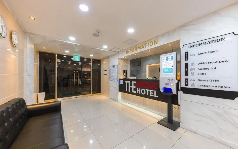 Gunsan the Bridge Hotel
