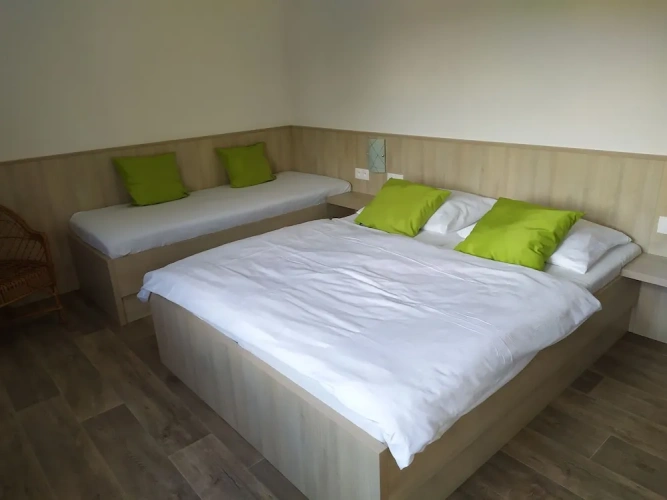 Standard Triple room with balcony
