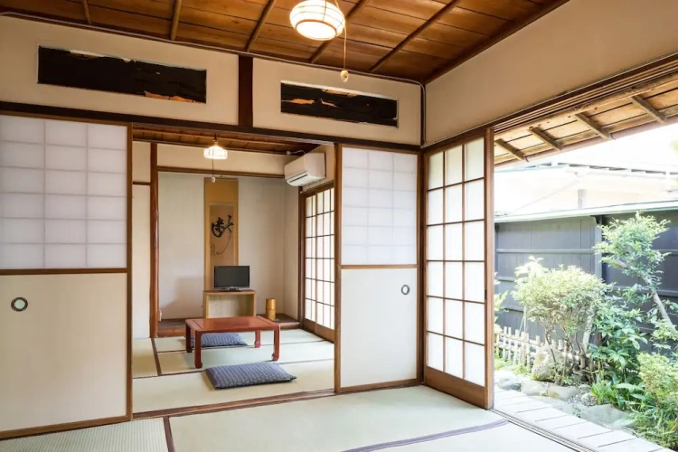 Suite with garden view
