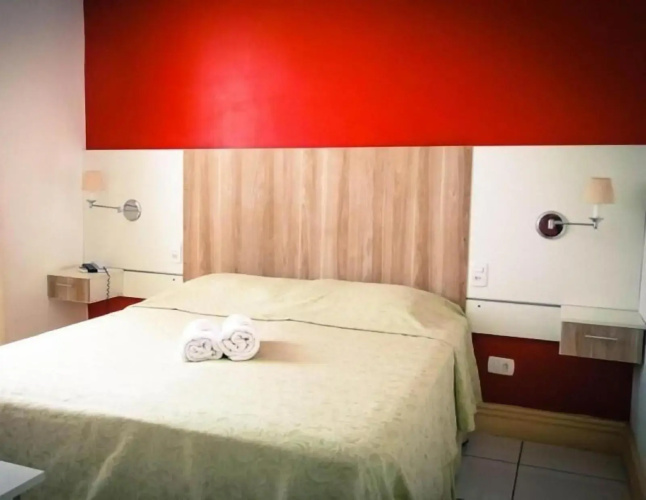 Hotel 1000