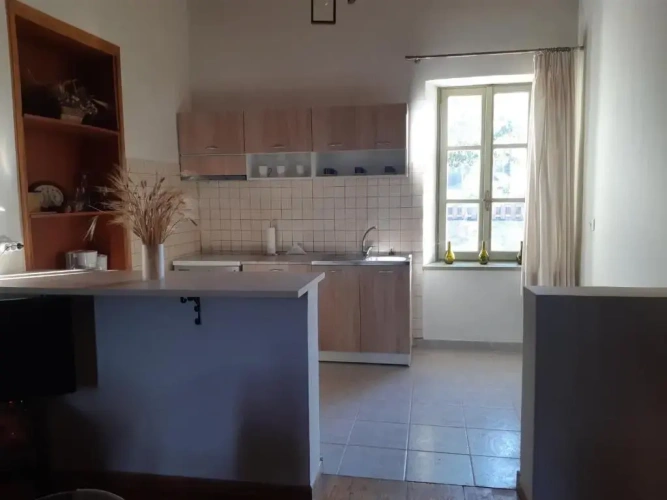 2 Bedrooms Cottage