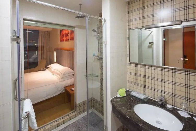 Boyi Hotel