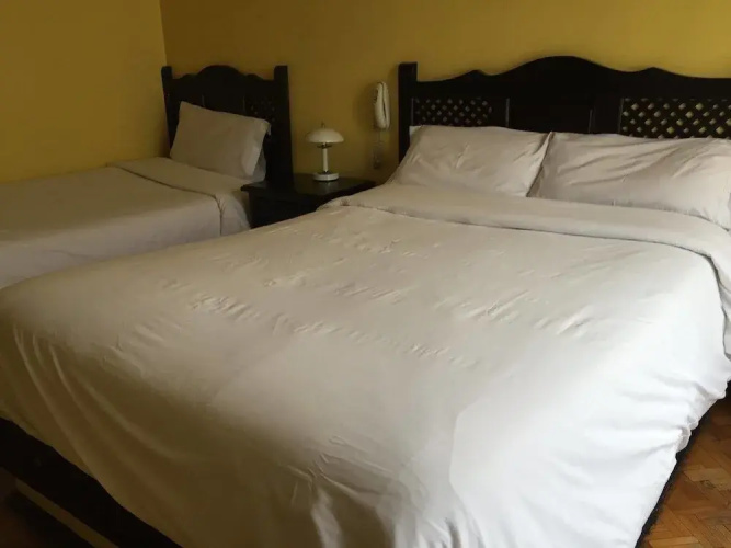 Hostal El Jardin Latino