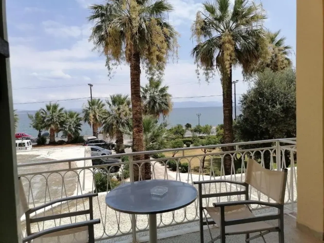 Standard Twin room with sea view