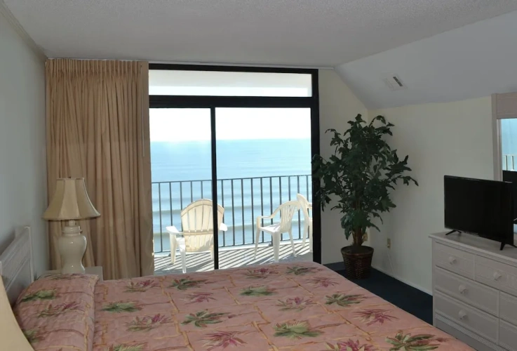 3 Bedrooms Standard room
