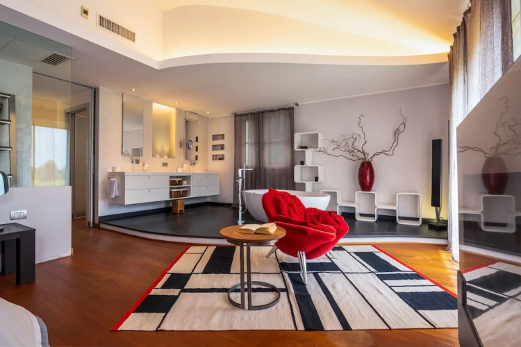 Luxury Golf Villa II