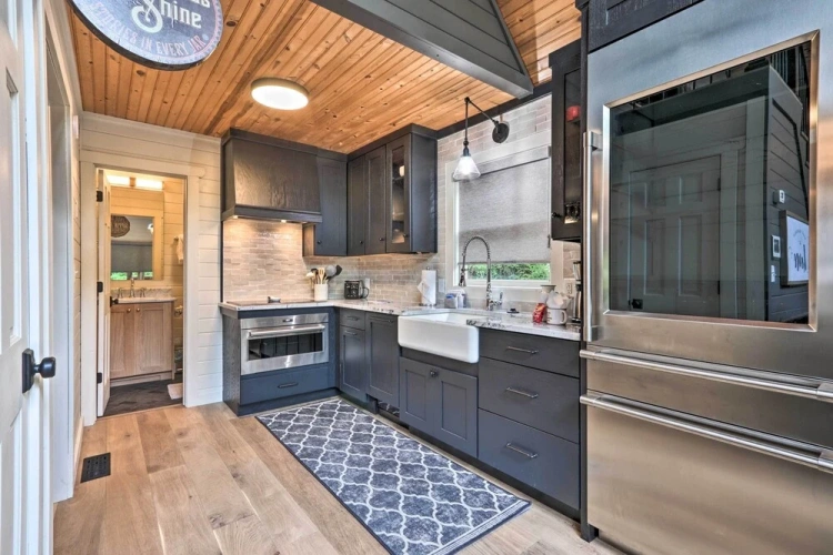 2 Bedrooms Cottage