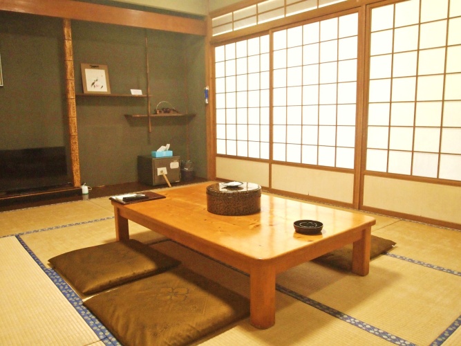 Standard Twin room with mountain view