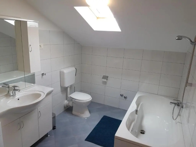Apartments Eni