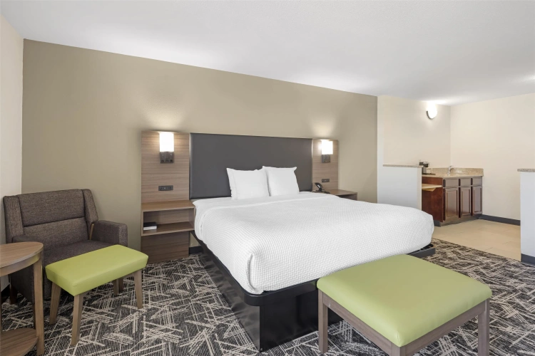 Double Suite