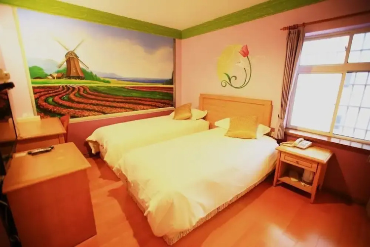 Mei Jen House