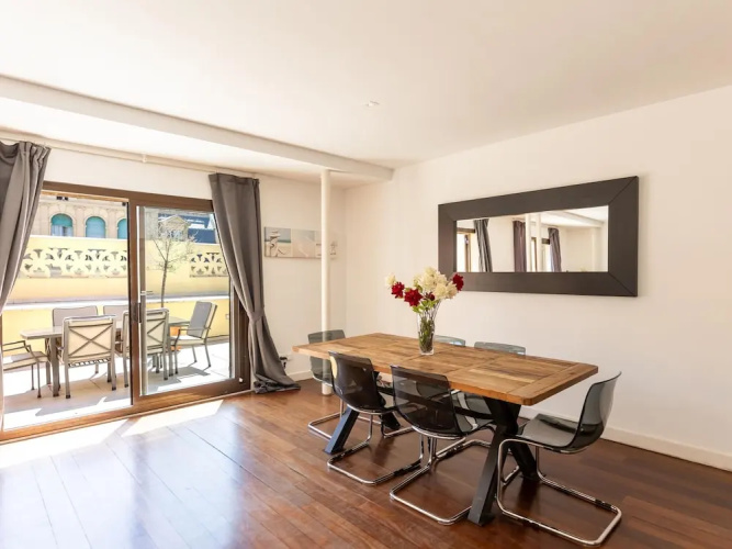 Apartamento Tico con Terraza