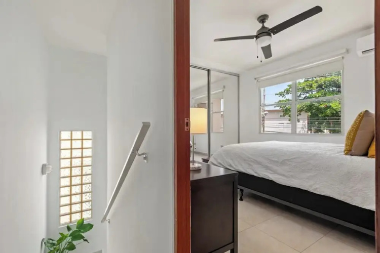 Cacique by Otium