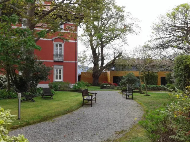 Apartamentos Casona de la Paca