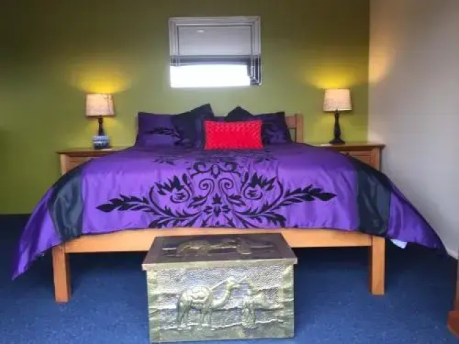 Harbour Lodge