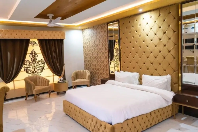 Deluxe Double room