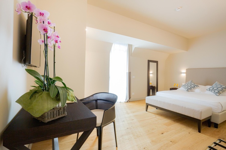Deluxe Double room with balcony