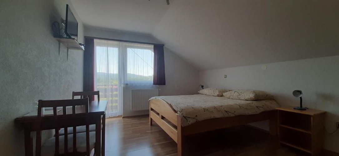 Standard Triple room with balcony