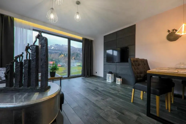 Apartament Marron