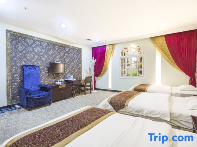 Business Triple room