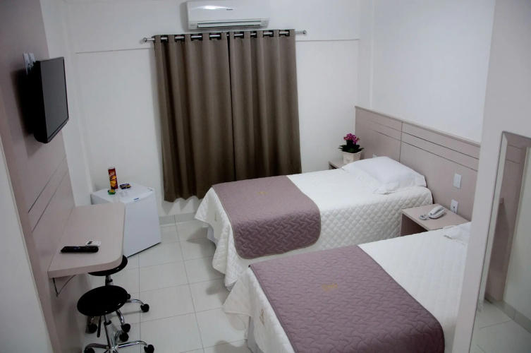 Roari Hotel