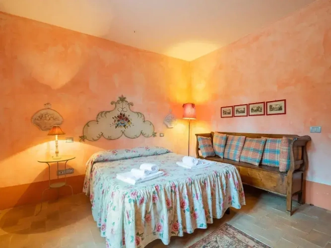 2 Bedrooms Classic Villa
