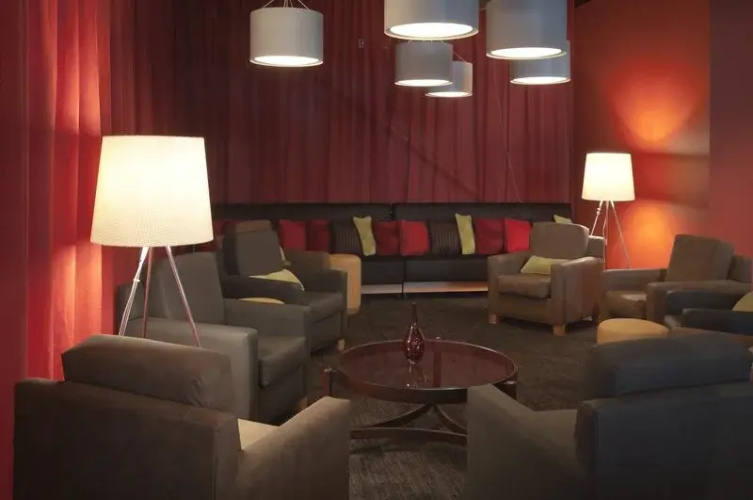 Radisson Hotel Milwaukee NW (Menomonee Falls)