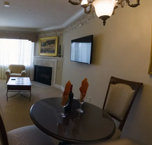 Phoenix Inn Resort
