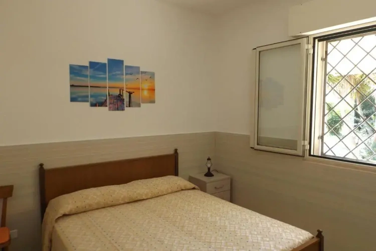 2 Bedrooms Cottage