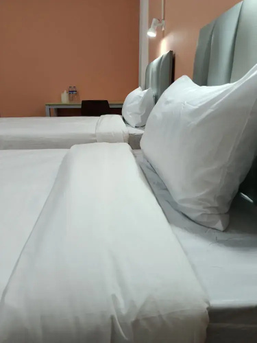 The Peachhotel