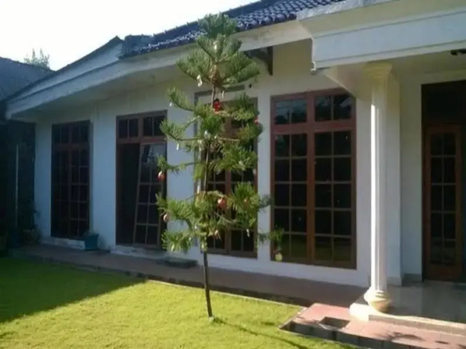 Danau Poso Guest House