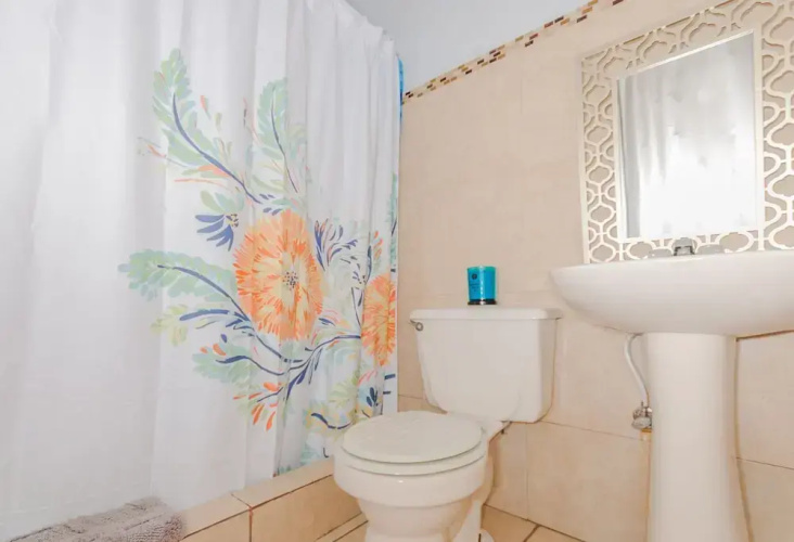 Sol del Atlantico Inn at 681 Ocean Drive