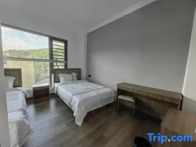 3 Bedrooms Suite