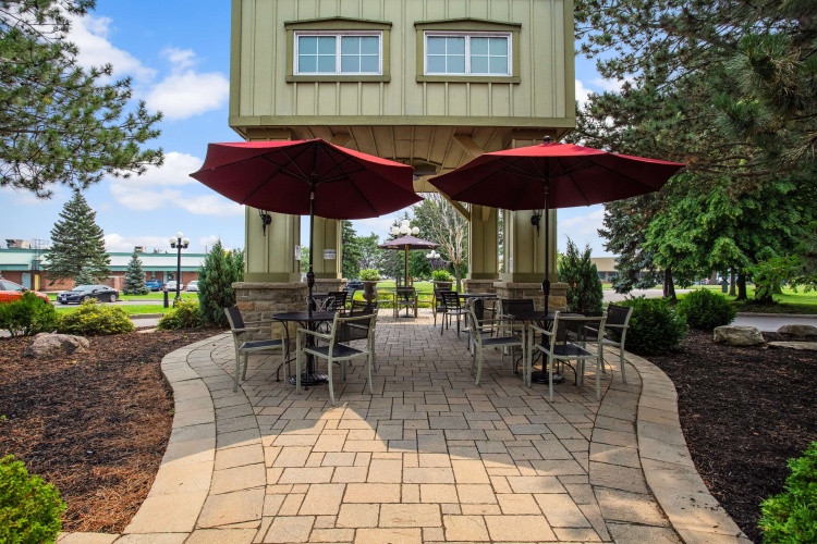 Best Western Parkway Inn & Conference Centre photo 29
