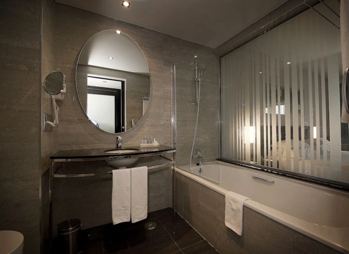 Standard Twin room with balcony