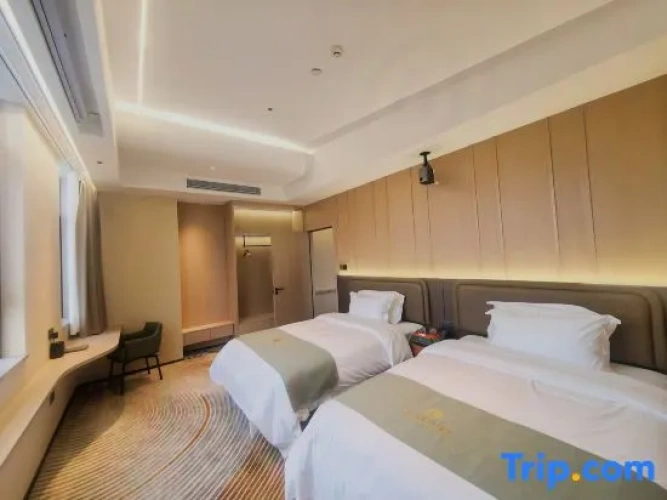 Double Suite