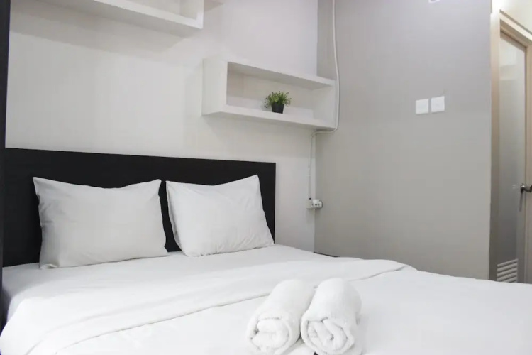 Functional Studio Room The Jarrdin Cihampelas Apartment