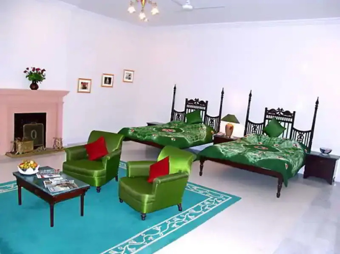 Lalgarh Palace