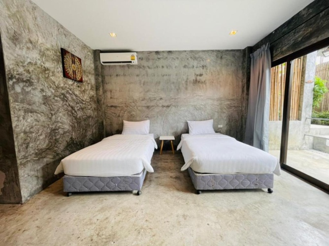 Superior Twin room