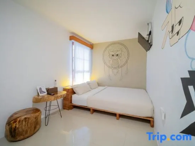 2 Bedrooms Villa
